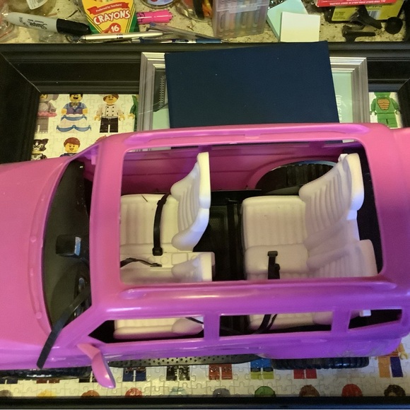 Barbie Cadillac Escalade purple SUV  euc - Picture 6 of 16